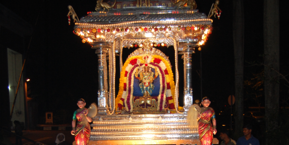 Sri Thendayuthapani, Sri Meenakshi Sundaraswarer Varusabisegham (Uthiratathi)